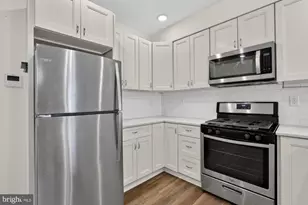 541 N Orianna St, Philadelphia, PA 19123 - Photo 3