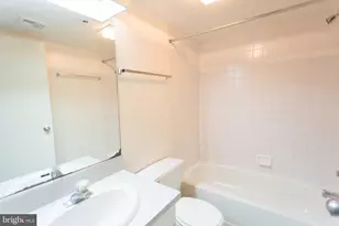 1302 Arch St, Philadelphia, PA 19106 - Photo 21