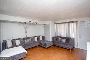 7755 Oxford Ave, Philadelphia, PA 19111 - Photo 3