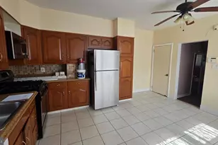 1128 Bleigh Ave, Philadelphia, PA 19111 - Photo 9