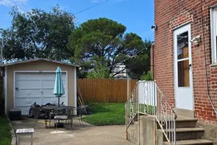 1128 Bleigh Ave, Philadelphia, PA 19111 - Photo 31