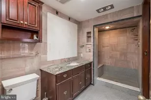 618 S Front St, Philadelphia, PA 19147 - Photo 17