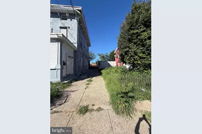 2020 E Madison Street, Philadelphia, PA 19134 - Photo 3