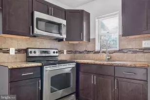1238 W Firth St, Philadelphia, PA 19133 - Photo 9