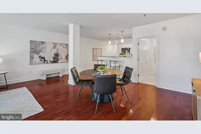 1811 Chestnut Street #402, Philadelphia, PA 19103 - Photo 9