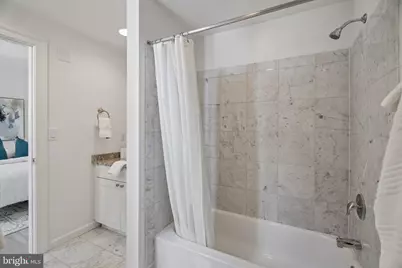 1811 Chestnut Street #402, Philadelphia, PA 19103 - Photo 25