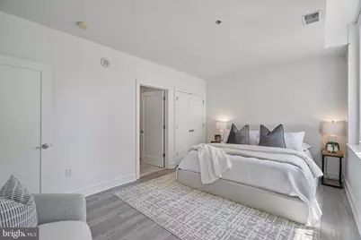 1811 Chestnut Street #402, Philadelphia, PA 19103 - Photo 19