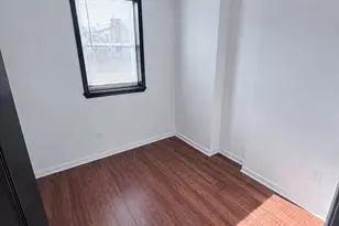 2328 S Warnock St, Philadelphia, PA 19148 - Photo 5