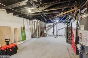 1302 N Lawrence St, Philadelphia, PA 19122 - Photo 39