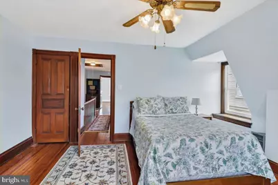 18 W Gravers Lane, Philadelphia, PA 19118 - Photo 29