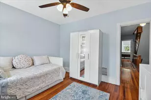 18 W Gravers Ln, Philadelphia, PA 19118 - Photo 17