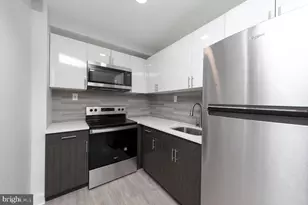 4247 Locust St, Philadelphia, PA 19104 - Photo 25