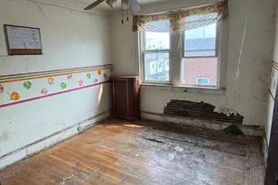 1637 E Cheltenham Ave, Philadelphia, PA 19124 - Photo 15