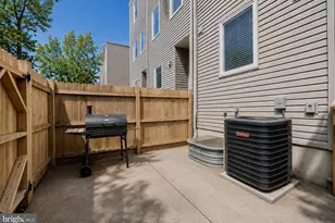 2608 Manton St, Philadelphia, PA 19146 - Photo 37