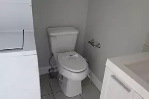 2139 Church Ln, Philadelphia, PA 19138 - Photo 7
