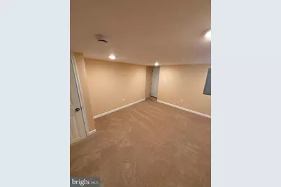 6723 N Carlisle Street, Philadelphia, PA 19126 - Photo 37
