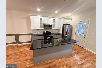 6723 N Carlisle Street, Philadelphia, PA 19126 - Photo 15