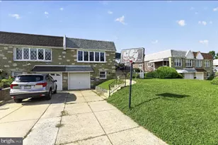 9952 Woodfern Rd, Philadelphia, PA 19115 - Photo 1