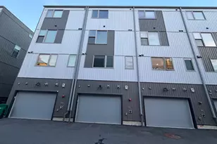2018 Northbank Pl, Philadelphia, PA 19125 - Photo 33