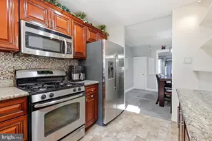 7450 Beverly Rd, Philadelphia, PA 19138 - Photo 15