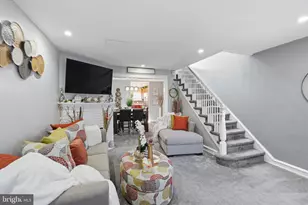 7450 Beverly Rd, Philadelphia, PA 19138 - Photo 9