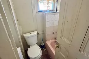 2738 W Glenwood Ave, Philadelphia, PA 19121 - Photo 7