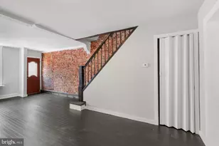 2341 Watkins St, Philadelphia, PA 19145 - Photo 9