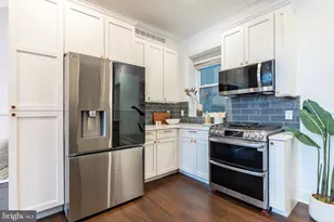 1916 Fairmount Ave, Philadelphia, PA 19130 - Photo 17