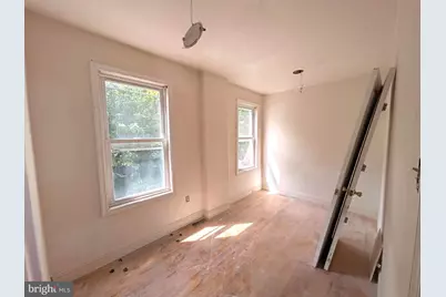 172 E Huntingdon Street, Philadelphia, PA 19125 - Photo 9
