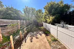 145 Pensdale St, Philadelphia, PA 19127 - Photo 9