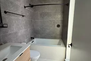 2011 Cambridge St, Philadelphia, PA 19130 - Photo 13