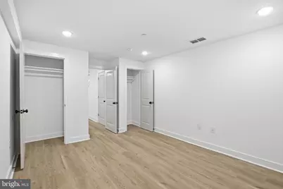 1020 W Arizona Street, Philadelphia, PA 19133 - Photo 13