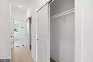 1020 W Arizona St, Philadelphia, PA 19133 - Photo 27