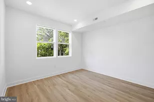 1020 W Arizona St, Philadelphia, PA 19133 - Photo 19