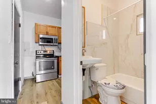 644 N 52nd St, Philadelphia, PA 19131 - Photo 9