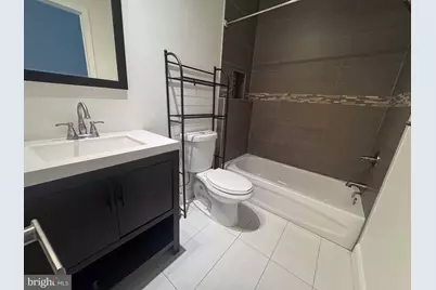 1217 Green Street #B, Philadelphia, PA 19123 - Photo 7