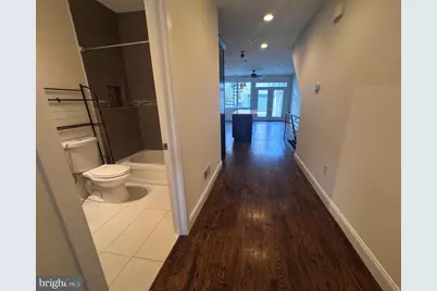 1217 Green Street #B, Philadelphia, PA 19123 - Photo 9
