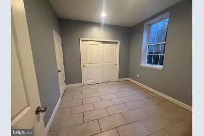 1023 Wallace Street, Philadelphia, PA 19123 - Photo 3