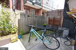 2019 Emily St, Philadelphia, PA 19145 - Photo 25