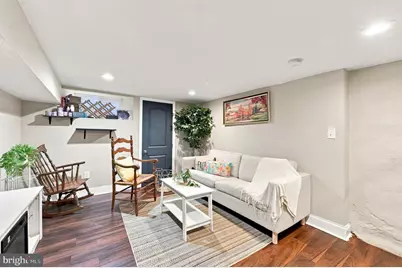 2527 S Fairhill Street, Philadelphia, PA 19148 - Photo 17