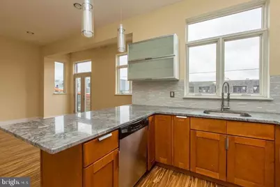 808 N 4th Street #2, Philadelphia, PA 19123 - Photo 27