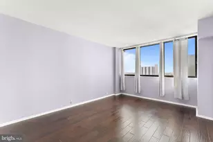 1326 Spruce St, Philadelphia, PA 19107 - Photo 9
