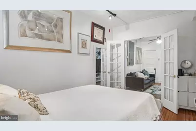 320 S Juniper Street, Philadelphia, PA 19107 - Photo 17