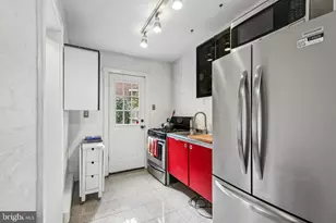 320 S Juniper St, Philadelphia, PA 19107 - Photo 11