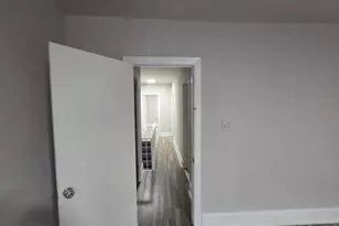 412 N Simpson St, Philadelphia, PA 19151 - Photo 17