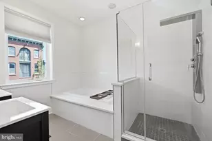 2709 Cambridge St, Philadelphia, PA 19130 - Photo 25