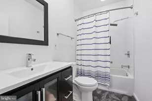 2709 Cambridge St, Philadelphia, PA 19130 - Photo 21