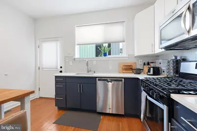 2709 Cambridge Street, Philadelphia, PA 19130 - Photo 9