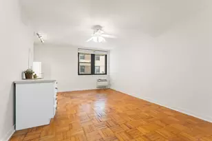 2601 Pennsylvania Ave, Philadelphia, PA 19130 - Photo 5