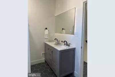 2407 W Seybert Street, Philadelphia, PA 19121 - Photo 43